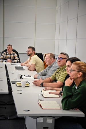 Warsztaty dla administratorów w zakresie zarządzania użytkownikami oraz nadawania uprawnień (CMA i SWK/SWK2) Warsztaty dla administratorów w zakresie zarządzania użytkownikami oraz nadawania uprawnień (CMA i SWK/SWK2)