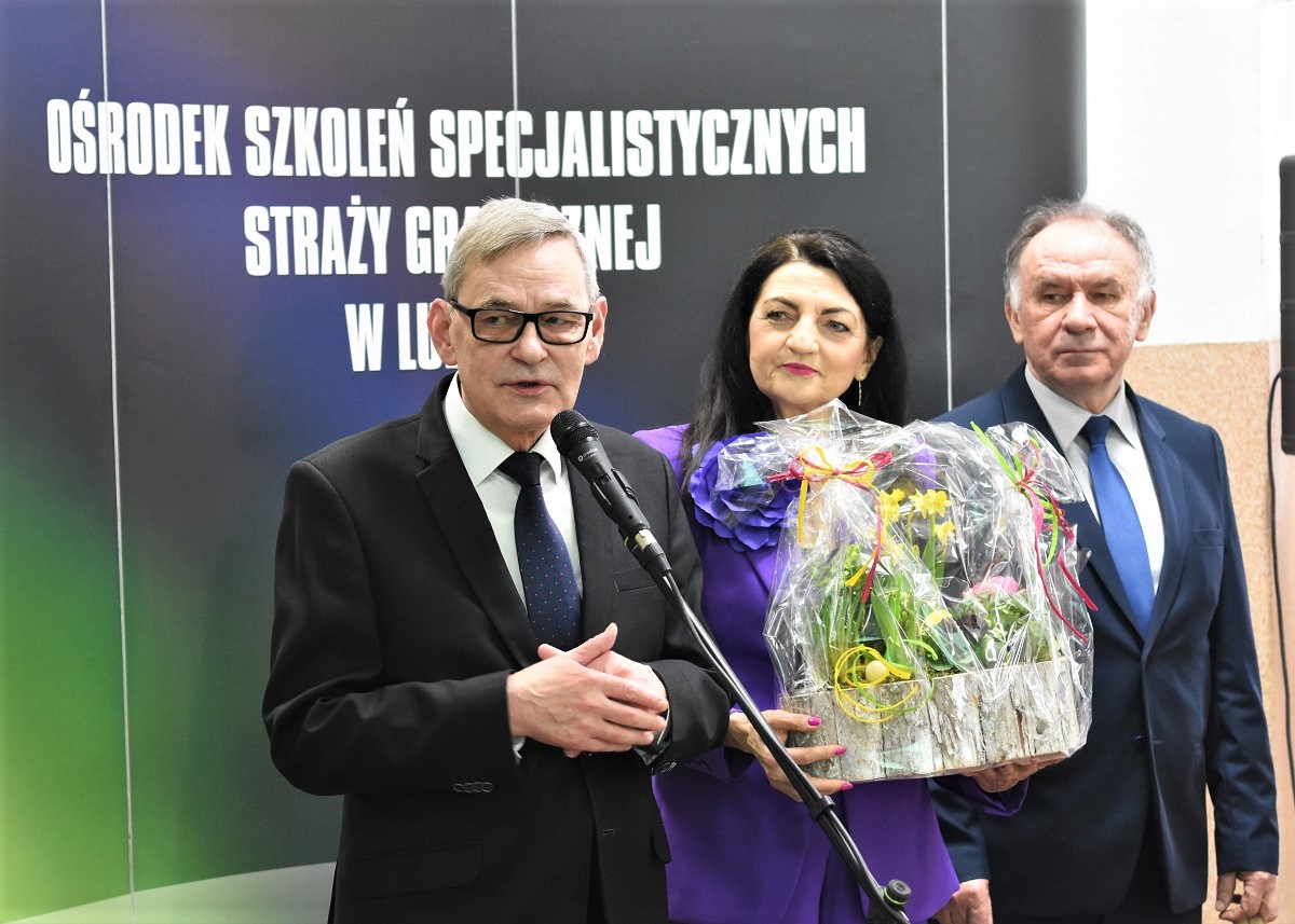 Starosta Powiatu Lubańskiego oraz dyrektorzy zaprzyjaźnionych szkół