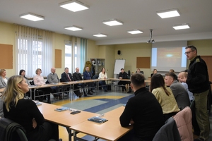 Wymiana doświadczeń w zakresie przeprowadzania przez funkcjonariuszy Straży Granicznej kontroli legalności wykonywania pracy przez cudzoziemców, prowadzenia działalności gospodarczej przez cudzoziemców, powierzania wykonywania pracy cudzoziemcom