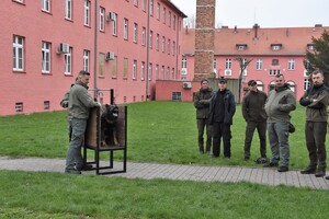 Kurs dla pozorantów z zakresu ćwiczeń obronnych psów
