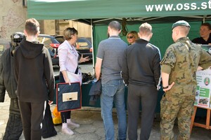 Promocja służby w Straży Granicznej podczas dni otwartych w Wojskowej Szkole Średniej im. Zawiszy Czarnego w Legnicy