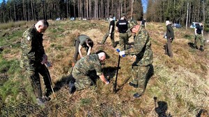 Światowy Dzień Ziemi z udziałem funkcjonariuszy z OSS SG w Lubaniu