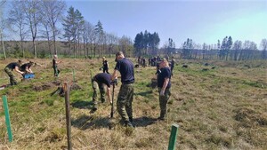 Światowy Dzień Ziemi z udziałem funkcjonariuszy z OSS SG w Lubaniu