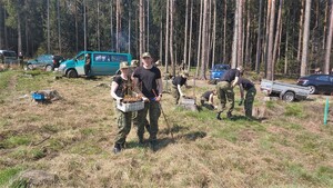 Światowy Dzień Ziemi z udziałem funkcjonariuszy z OSS SG w Lubaniu