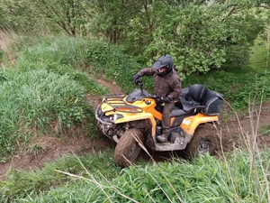 Strażnicy leśni szkolą się na pojazdach ATV