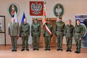 Ślubowanie nowo przyjętych do służby funkcjonariuszy w OSS SG w Lubaniu