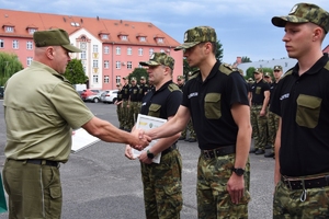 Zakończenie szkolenia podoficerskiego w OSS SG w Lubaniu