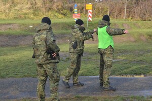 Kolejni absolwenci szkolenia podoficerskiego opuszczają mury OSS SG w Lubaniu