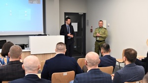 Spotkanie konsultacyjne dotyczące funkcjonowania strzeżonych ośrodków dla cudzoziemców