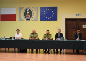 Komendanci OSSG w Lubaniu, Dyrektorzy Zarządu ds. Cudzoziemców KGSG oraz przedstawicielka Urzędu ds. Cudzoziemców