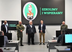 Otwarcie warsztatów w sali komputerowej