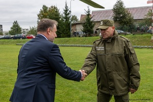 Wizyta Ministra Spraw Wewnętrznych i Administracji w Ośrodku Szkoleń Specjalistycznych SG w Lubaniu Wizyta Ministra Spraw Wewnętrznych i Administracji w Ośrodku Szkoleń Specjalistycznych SG w Lubaniu