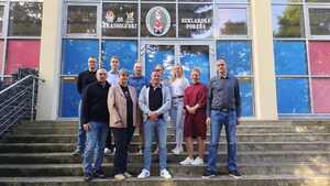 Kurs doskonalący pt. „Społeczno-kulturowe aspekty komunikacji z cudzoziemcami z wybranych państw Afryki Subsaharyjskiej Kurs doskonalący pt. „Społeczno-kulturowe aspekty komunikacji z cudzoziemcami z wybranych państw Afryki Subsaharyjskiej