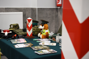 Eliminacje do II Ogólnopolskiego Przeglądu Musztry Klas Mundurowych Eliminacje do II Ogólnopolskiego Przeglądu Musztry Klas Mundurowych