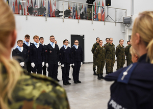 Eliminacje do II Ogólnopolskiego Przeglądu Musztry Klas Mundurowych Eliminacje do II Ogólnopolskiego Przeglądu Musztry Klas Mundurowych