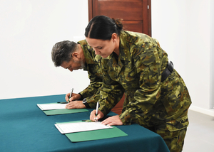 Ślubowanie nowo przyjętych do służby funkcjonariuszy w OSS SG w Lubaniu Ślubowanie nowo przyjętych do służby funkcjonariuszy w OSS SG w Lubaniu