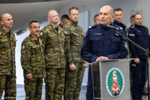Finał II Ogólnopolskiego Przeglądu Musztry Klas Mundurowych w OSS SG w Lubaniu dobiegł końca Finał II Ogólnopolskiego Przeglądu Musztry Klas Mundurowych w OSS SG w Lubaniu dobiegł końca