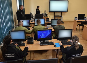 Kur doskonalący nt. „Rola organów w postępowaniu o udzielenie ochrony międzynarodowej” Kur doskonalący nt. „Rola organów w postępowaniu o udzielenie ochrony międzynarodowej”