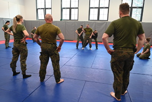 Zakończenie szkolenia pt. „Kurs taktyki i technik interwencji z użycia środków przymusu bezpośredniego dla żołnierzy WOT” Zakończenie szkolenia pt. „Kurs taktyki i technik interwencji z użycia środków przymusu bezpośredniego dla żołnierzy WOT”