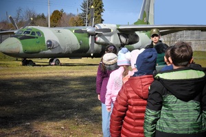 Wizyta uczniów ze Szkoły Podstawowej im. Jana Pawła II w Gościszowie Wizyta uczniów ze Szkoły Podstawowej im. Jana Pawła II w Gościszowie