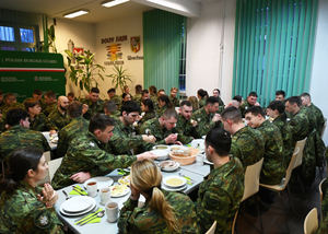 Wielkanocne spotkanie w Ośrodku Szkoleń Specjalistycznych SG w Lubaniu Wielkanocne spotkanie w Ośrodku Szkoleń Specjalistycznych SG w Lubaniu
