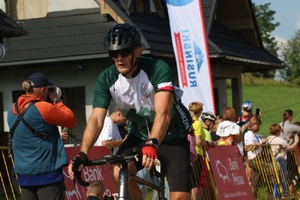Wyścig kolarski ORLEN Tour de Pologne Amatorów z udziałem funkcjonariuszy OSS SG w Lubaniu